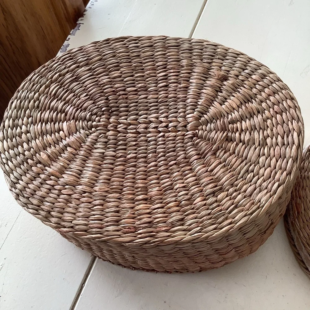 Vintage Seagrass Seashell Lidded Basket